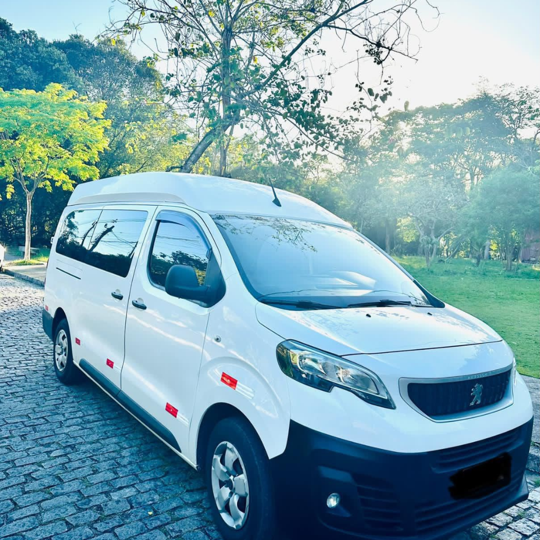Minivan — foto 1